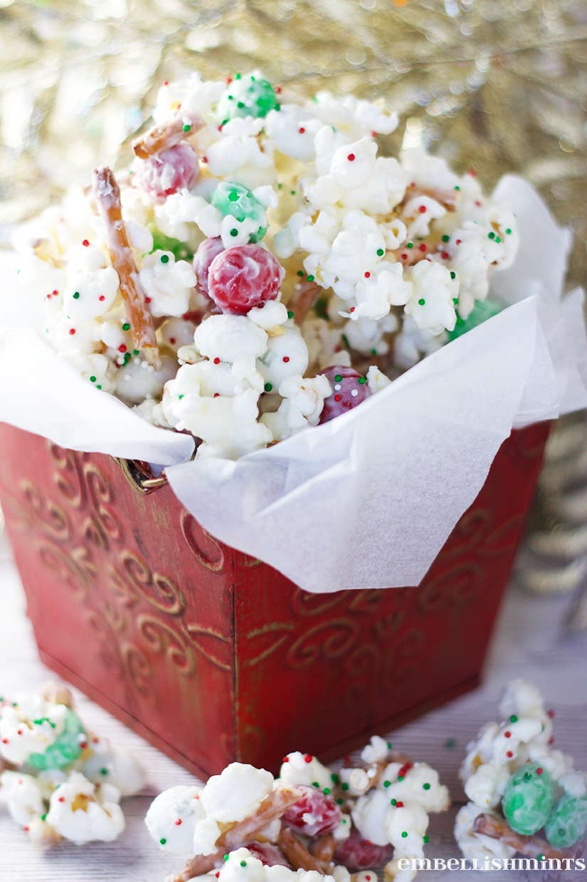 White Chocolate Popcorn. 20+ Sweet and Salty Pretzel Recipes perfect any time of year! www.Embellishmints.com