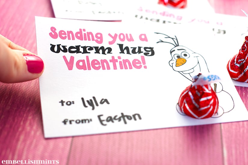 Handmade Frozen Olaf Valentine. Perfect homemade Valentine for children to pass out to their friends! Embellishmints.com