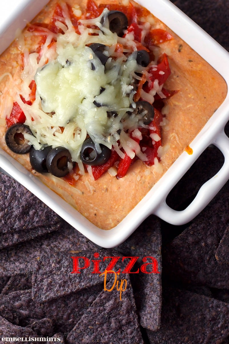 Pizza Dip Recipe - Perfect game day recipes for your Homegating party! www.Embellishmints.com