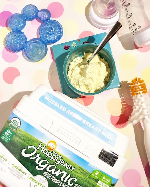 My Infant Feeding Journey: When my baby needs a bottle I choose Happy Baby® Stage 2 Organic Infant Formula because it is modeled after breast milk.