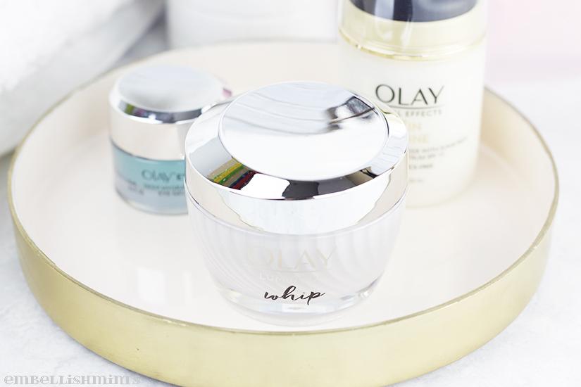 Is your summer beauty routine the same as your winter skincare routine? If you do stop, please stop! Find out what you should do differently for your skin during the cold winter months on Embellishmints.com. @olay #FeelTheWhip #sponsored